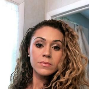 Meet your Posher, Joanna